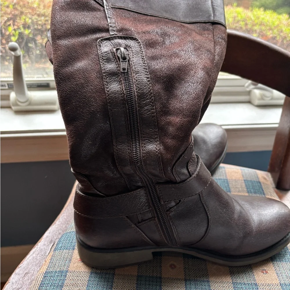 Brown Leather Women's Boots - Picture 9 of 10